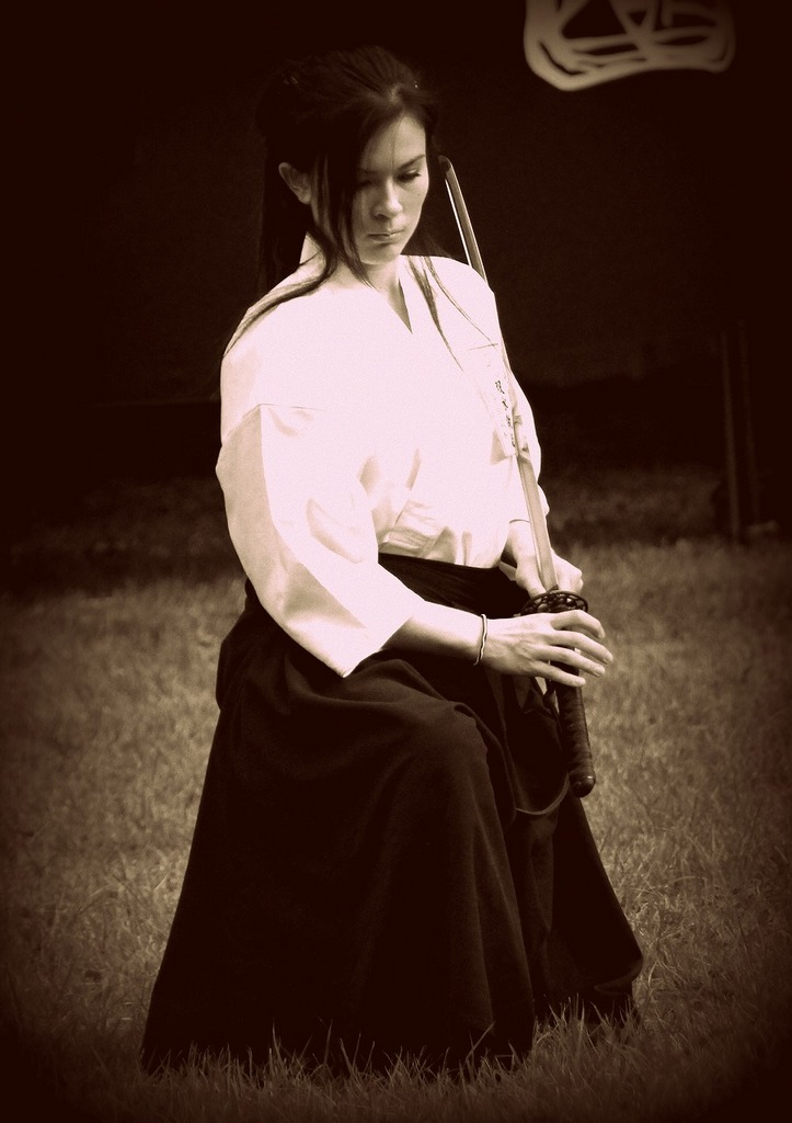 女性剣士.jpg