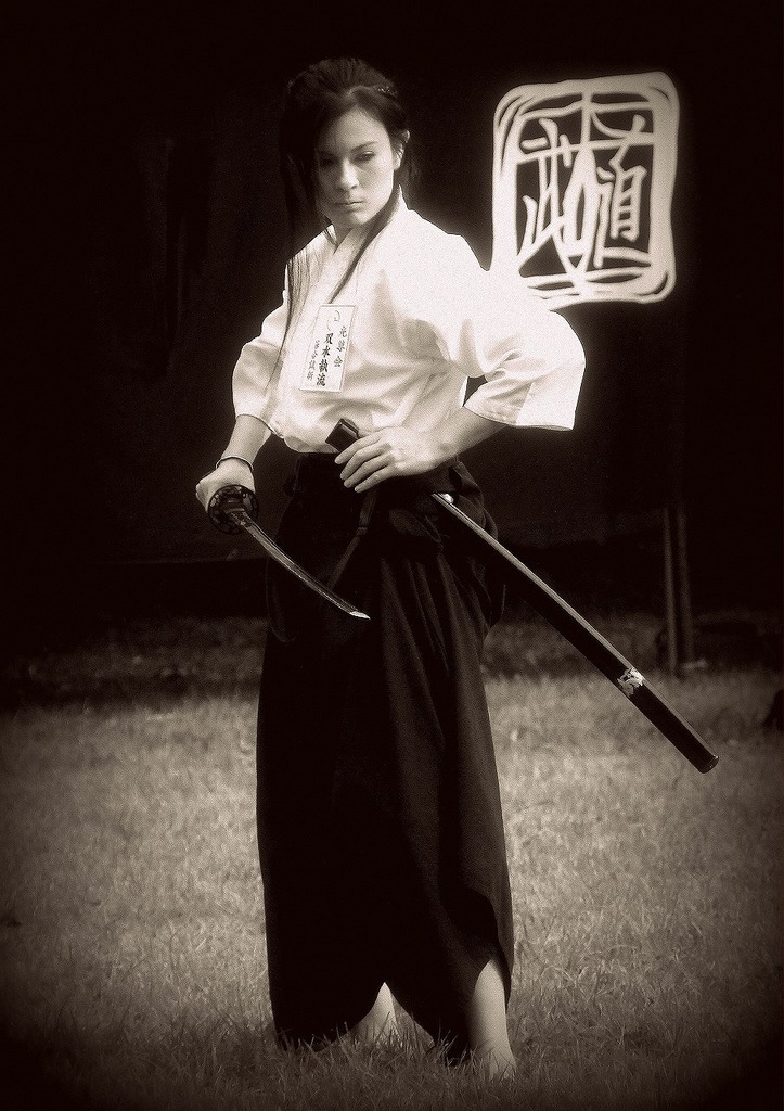 女性剣士.jpg