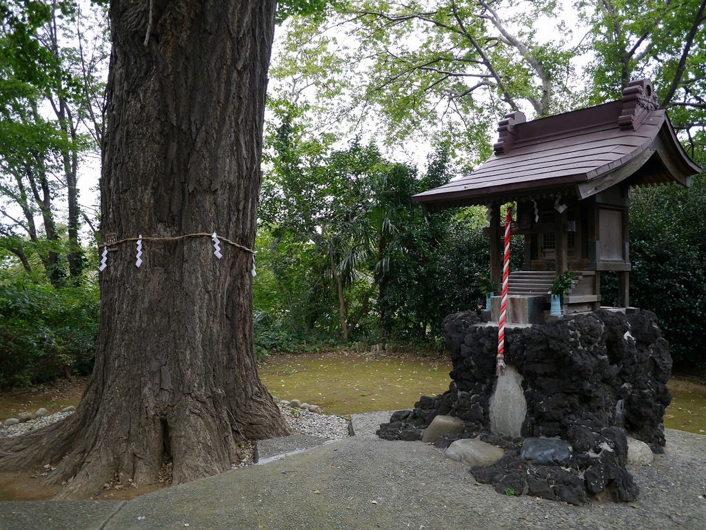 若宮八幡神社.jpg